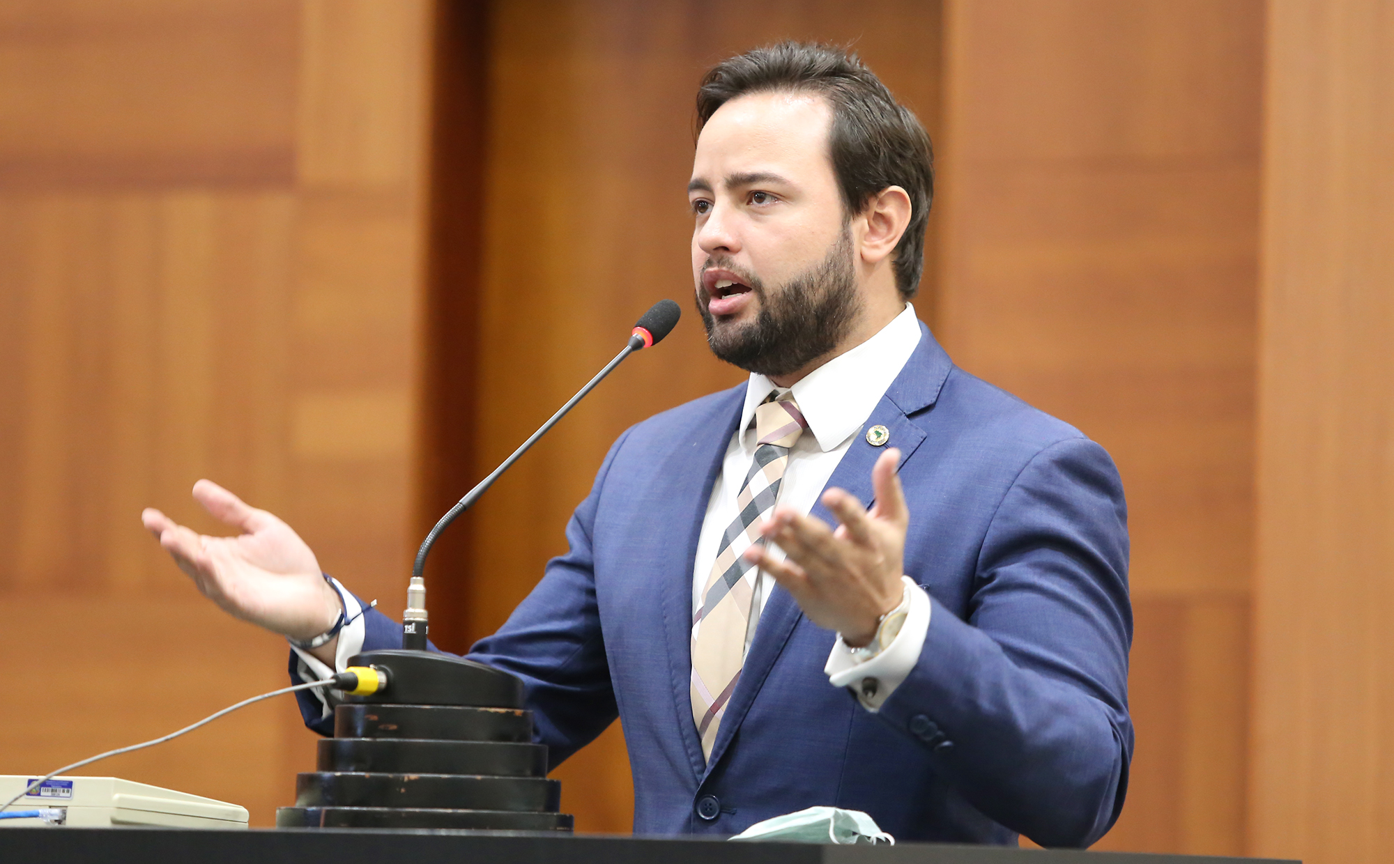 Ulysses Moraes solicita ao Confaz o aumento do teto para isenção do ICMS sobre os carros adquiridos por pessoa com deficiência