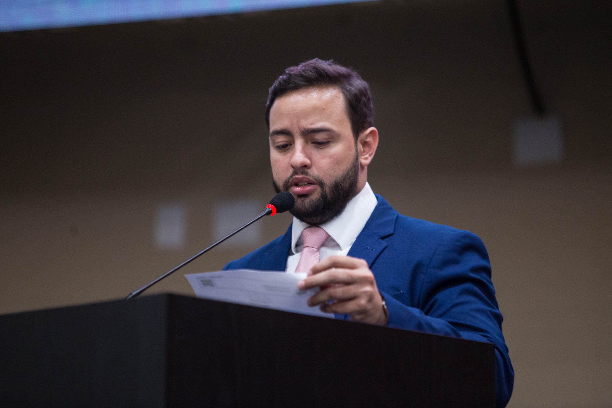 Após intensas cobranças de Ulysses Moraes, governo de MT muda de ideia e lança decreto do IPVA