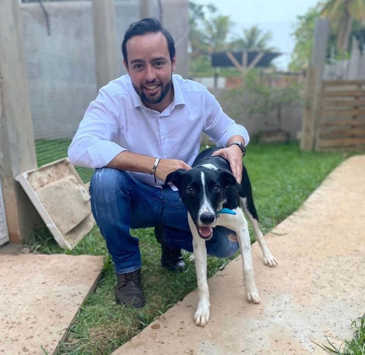 Defendendo a pauta animal, Ulysses Moraes visita abrigo em Rondonópolis e recebe as demandas dos defensores animais